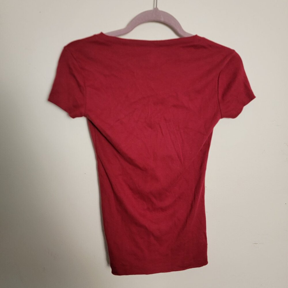 Tommy Hilfiger Women's Slim Fit V-Neck T-Shirt Size XS - Picture 2 of 3